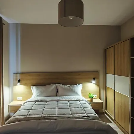 Elvish Garden Boutique 4* בראט