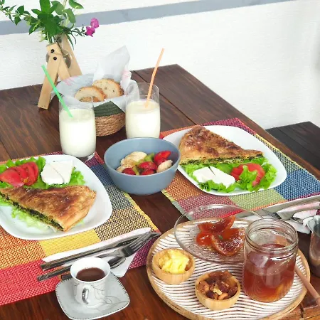 Elvish Garden Boutique 4* Berat