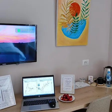 Elvish Garden Boutique 4*