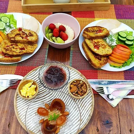 Elvish Garden Boutique Bed & Breakfast Berat