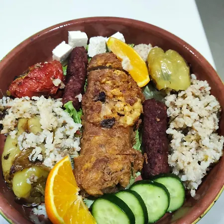 Elvish Garden Boutique לינה וארוחת בוקר 4*