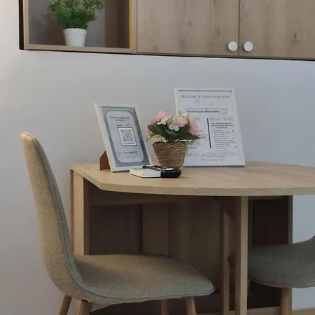 לינה וארוחת בוקר Elvish Garden Boutique 4*