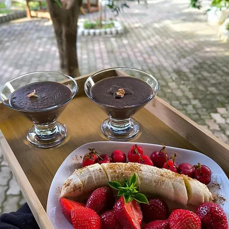 Elvish Garden Boutique 4* Berat