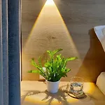 Bed & Breakfast Elvish Garden Boutique 4*