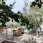 Elvish Garden Boutique Bed & Breakfast Berat