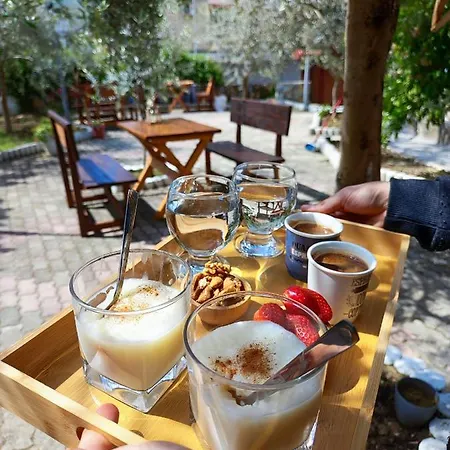 Bed & Breakfast Elvish Garden Boutique 4*