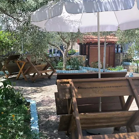 Elvish Garden Boutique Panzió 3*