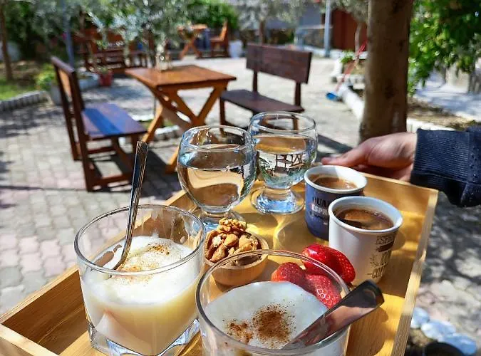 Alojamento de Acomodação e Pequeno-almoço Elvish Garden Boutique 4*