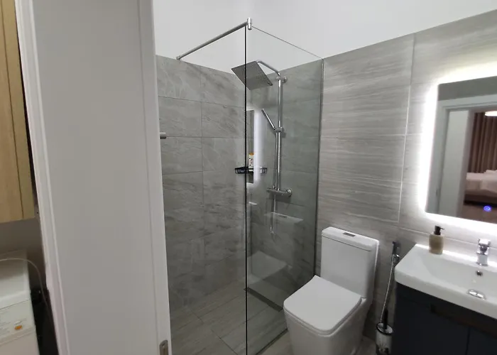 Elvish Garden Boutique 4* Berati